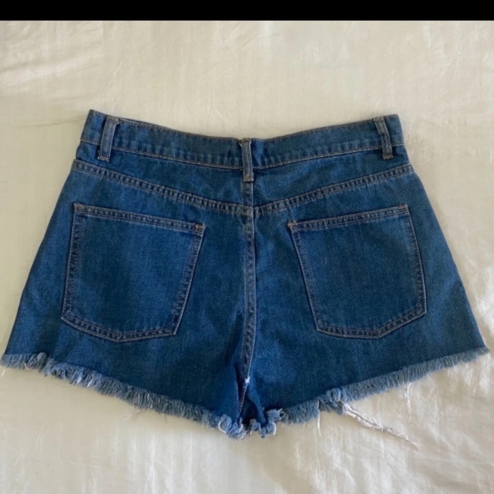 NWT Forever 21 denim collection high rise cut offs/ distressed shorts size 29 - Picture 2 of 4